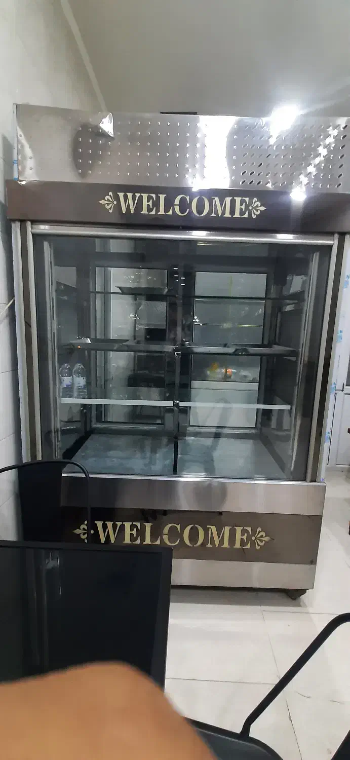 یخچال ویترینی ۴ درب موتور دامفوس در حد نو|فروشگاه و مغازه|بوئین زهرا, |دیوار