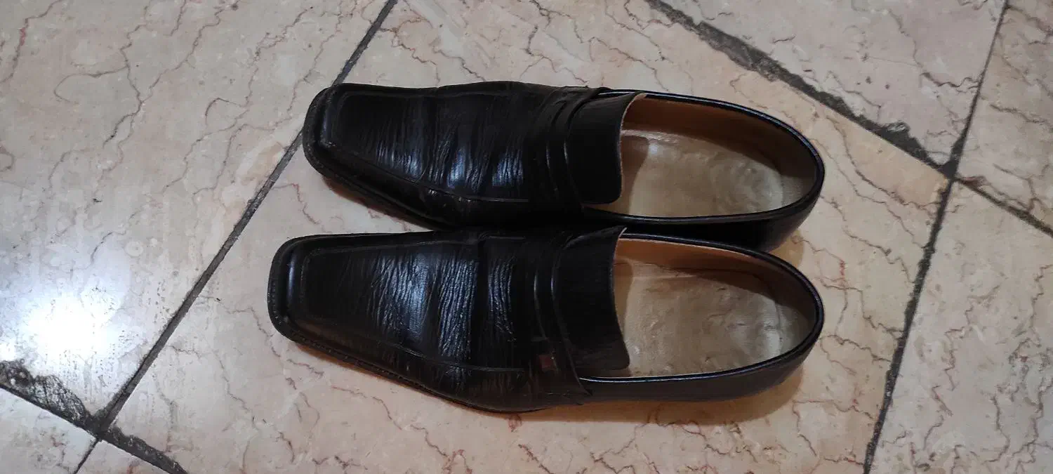 کفش چرمی رسمی بسیار با کیفیت|کیف، کفش، کمربند|شیراز, شهرک ایثار|دیوار