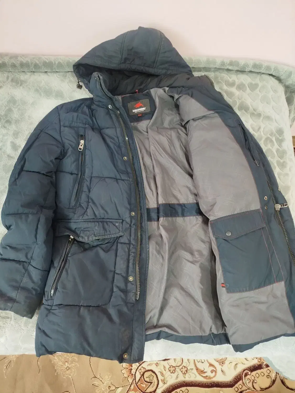 کاپیشن مردانه|لباس|صدرا-فارس, فاز ۱|دیوار