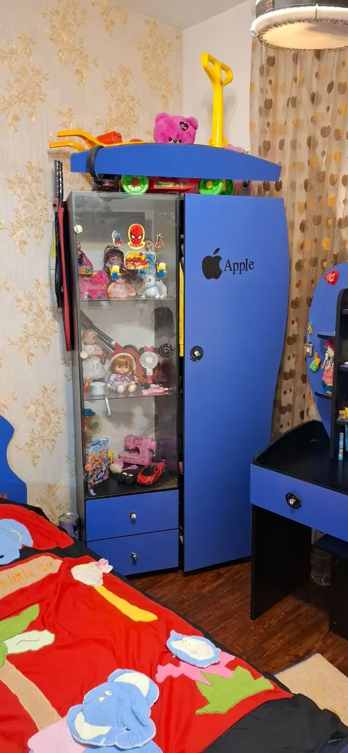 تخت وکمد|تخت و سرویس خواب|گلبهار, شهر جدید گلبهار|دیوار