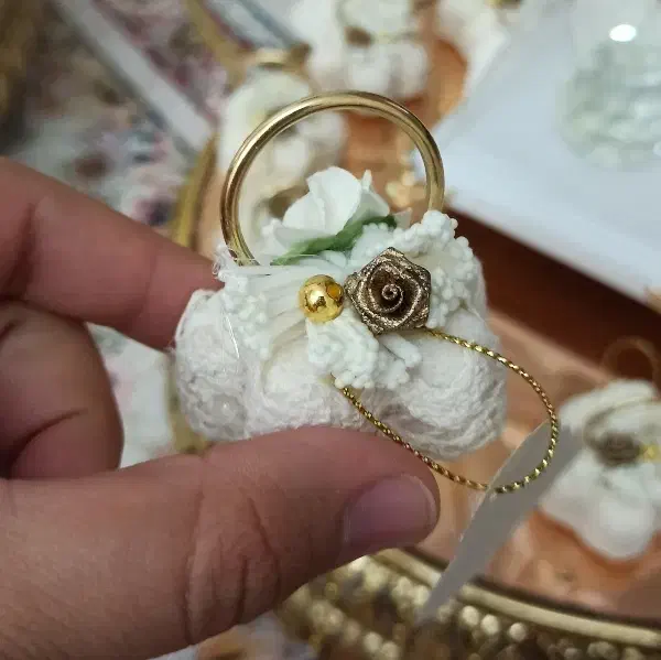 گیفت بله برون و جا حلقه|صنایع دستی و سایر لوازم تزئینی|تهران, شهرک آزادی|دیوار