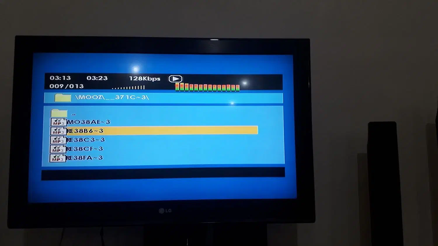 تلویزیون ال جی ۳۲ اینچ|تلویزیون و پروژکتور|گلبهار, شهر جدید گلبهار|دیوار