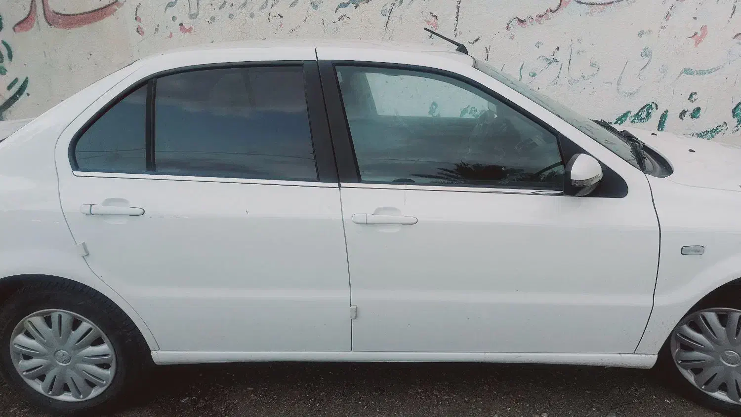 فروش یک دستگاه سمند سورن|خودرو سواری و وانت|کهنوج, |دیوار