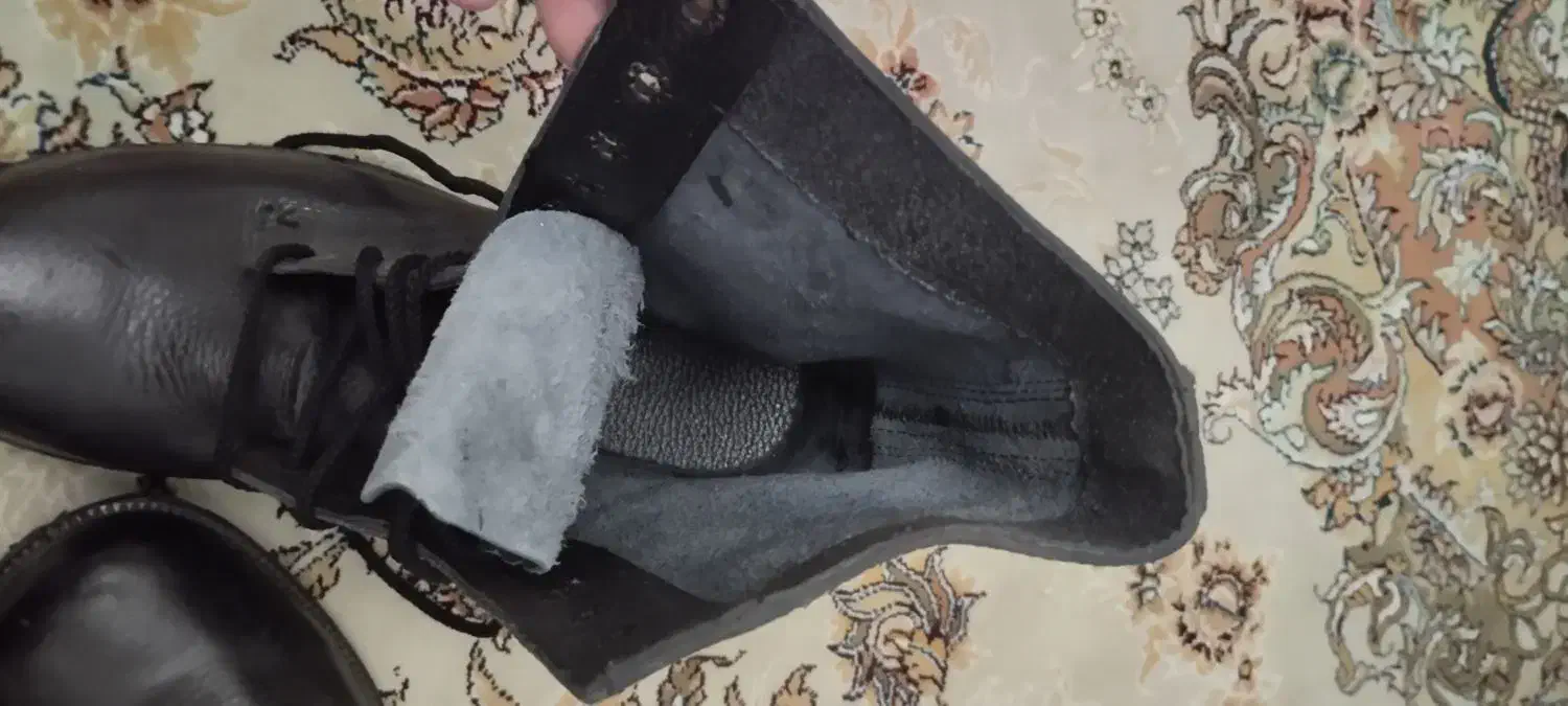 پوتین نظامی|کیف، کفش، کمربند|تهران, ارامنه|دیوار