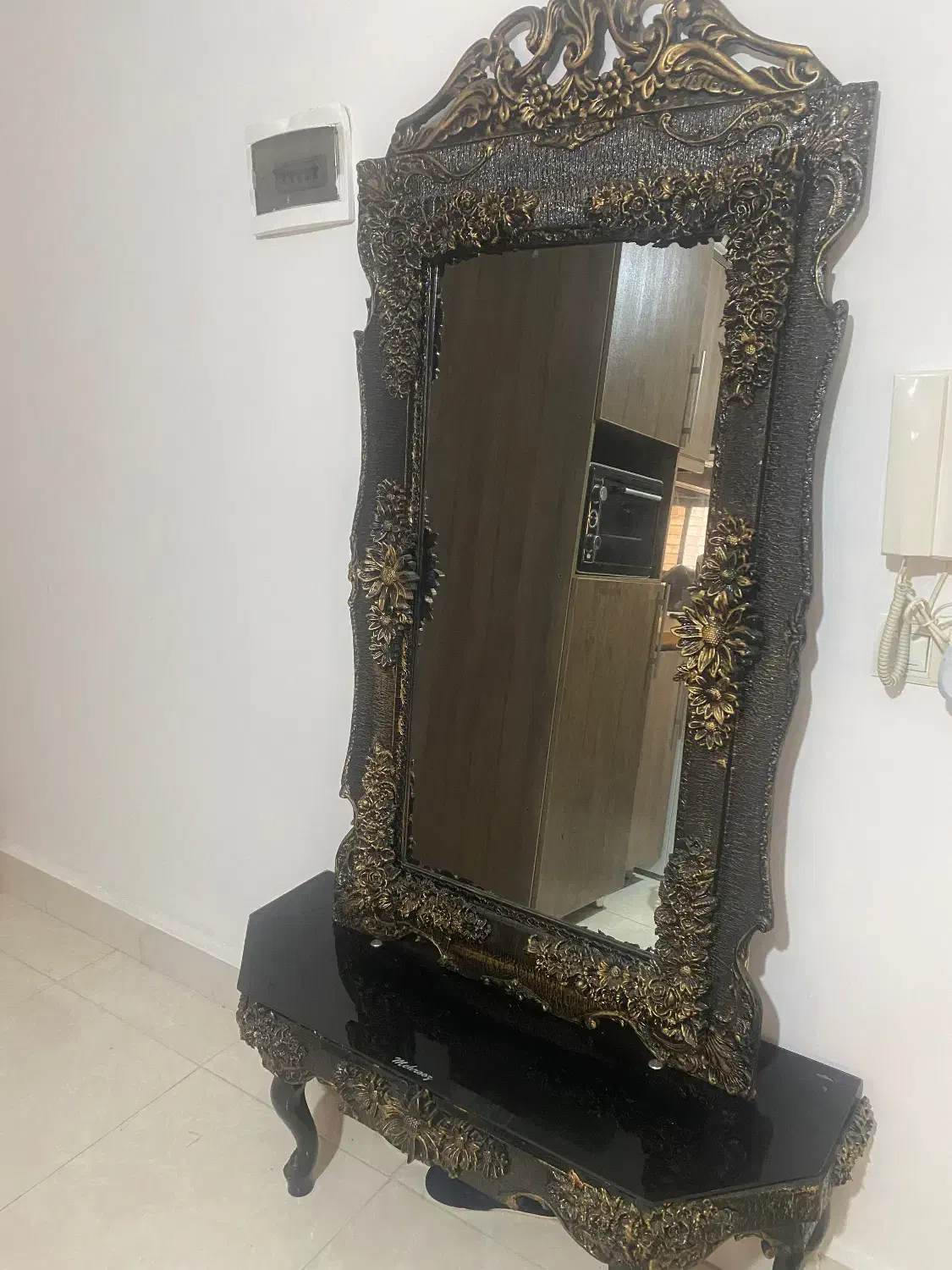 اینه و کنسول بندرگز|آینه|بندر گز, |دیوار