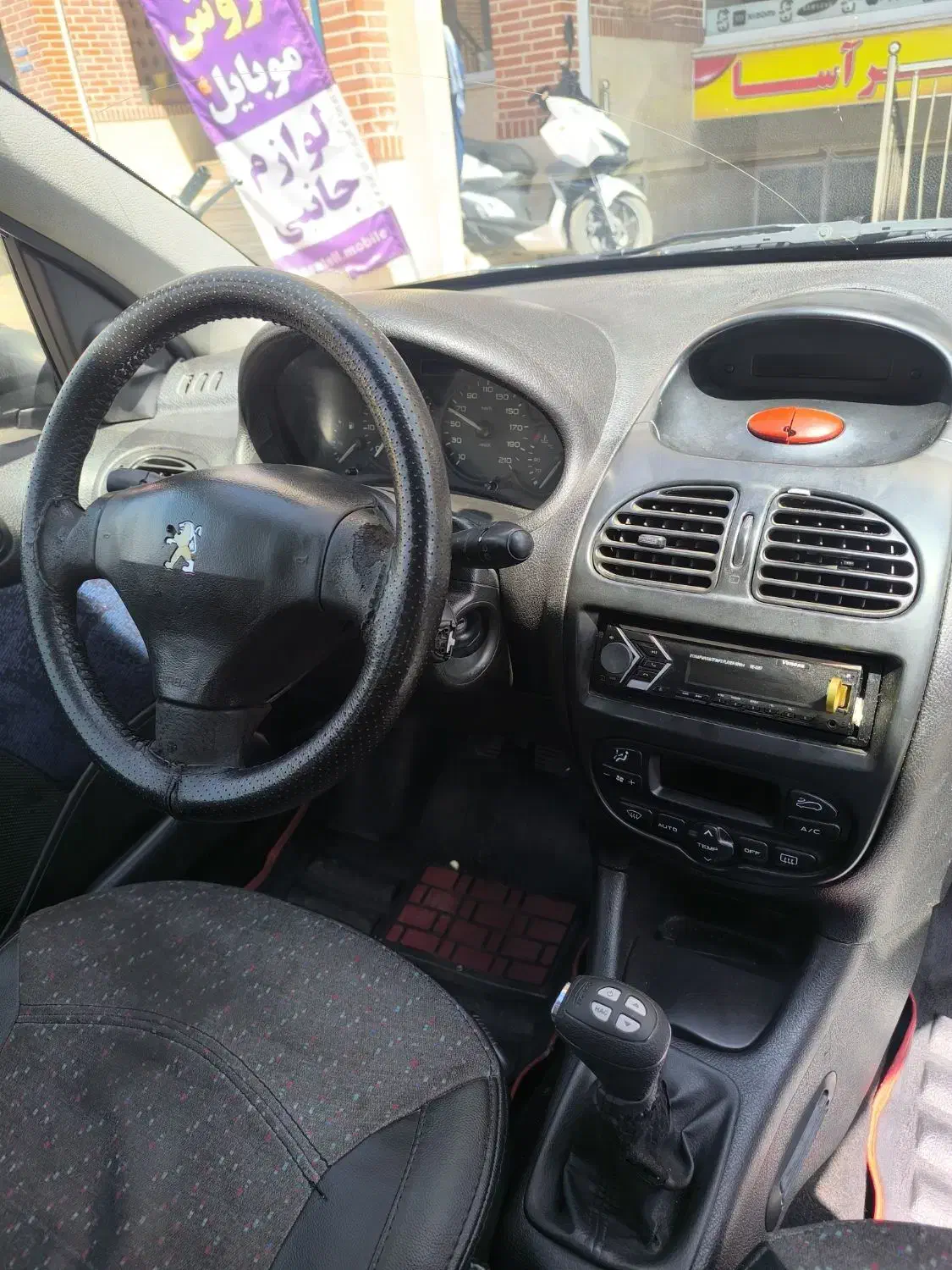 پژو 206 تیپ 3 مدل 85|خودرو سواری و وانت|یزد, |دیوار