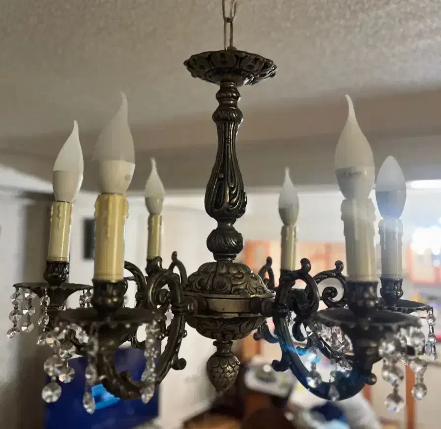 لوستر برنز ایتالیایی ۶ شاخه|لوستر و چراغ آویز|خرمآباد, |دیوار