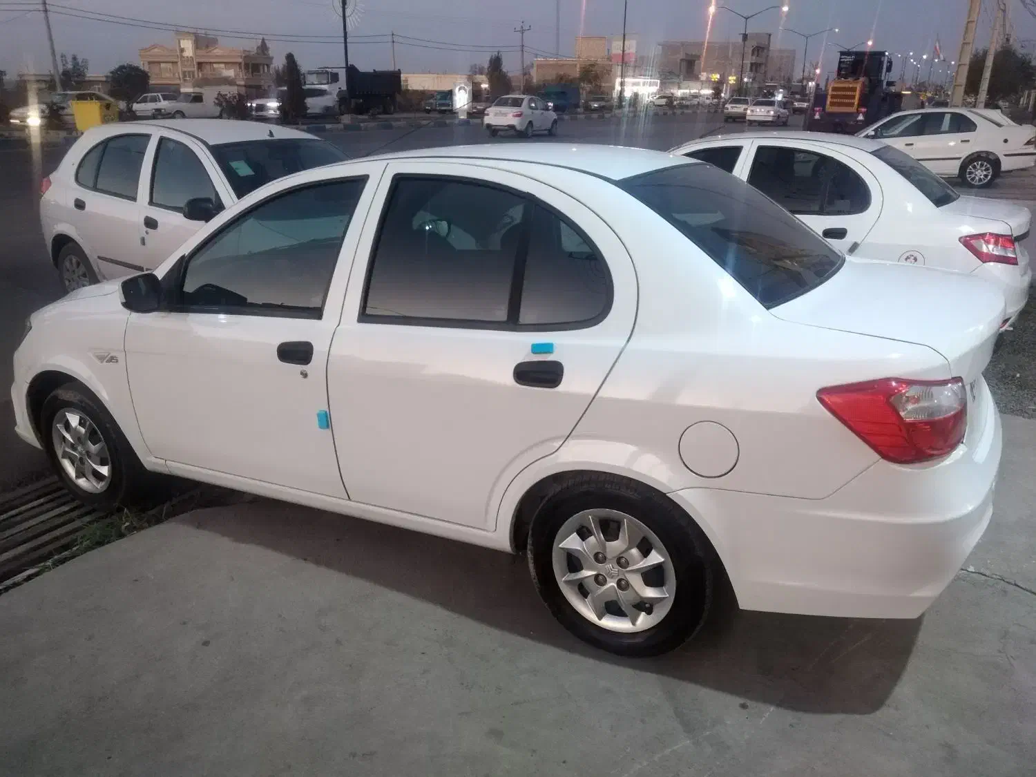 ساینا S|خودرو سواری و وانت|اصلاندوز, |دیوار