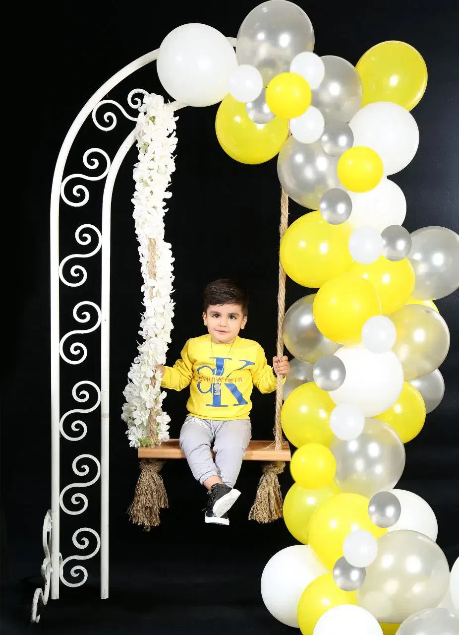 وسایل آتلیه و تم تولد|دوربین عکاسی و فیلم‌برداری|فلاورجان, |دیوار