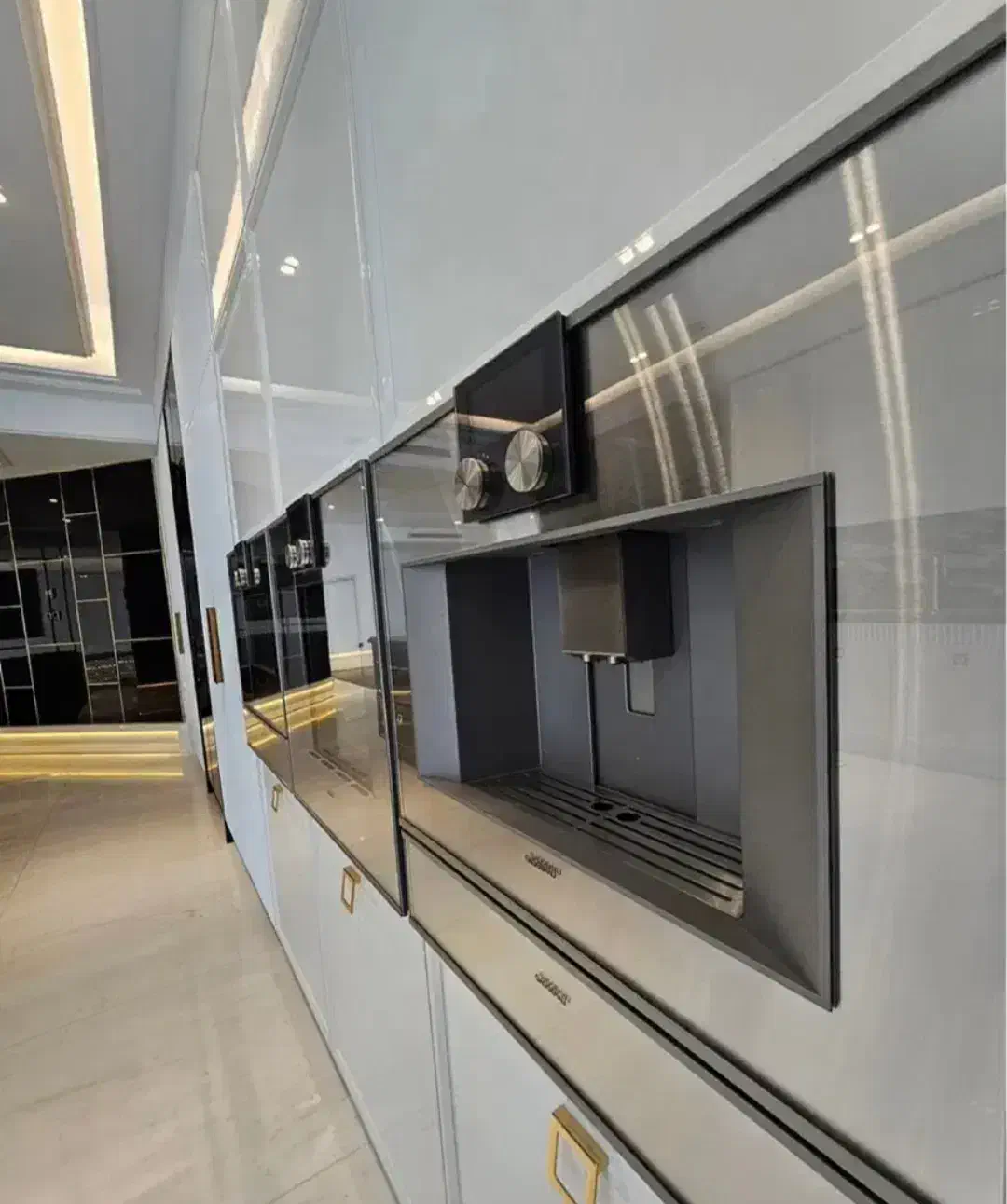Kianpars Gharbi × 300m / 4R × 3P ×super luxury|فروش آپارتمان|اهواز, کیانپارس |دیوار