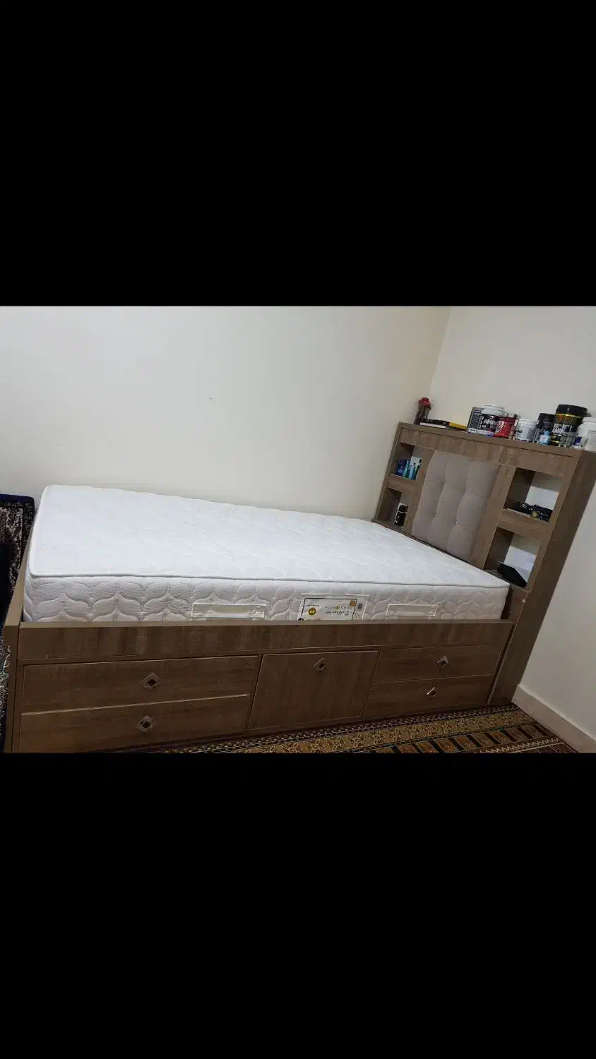 تخت خواب تک نفره و تشک|تخت و سرویس خواب|ری, جوانمرد قصاب|دیوار