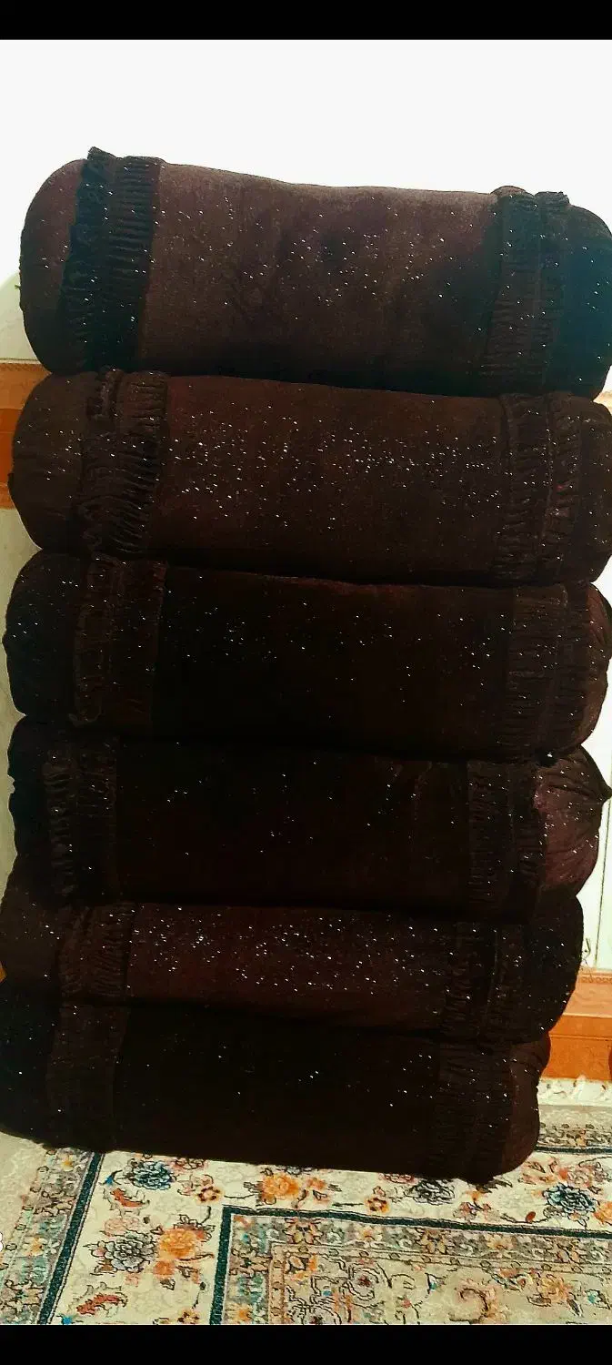 ۶ عددبالشت ۰۰۰|رختخواب، بالش، پتو|جوانرود, |دیوار