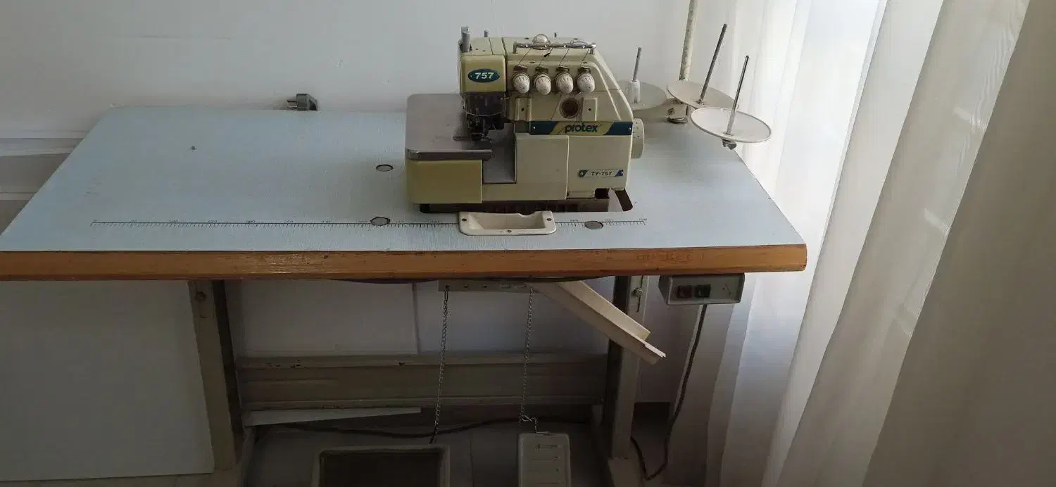 پنج نخ|چرخ خیاطی و ریسندگی|چناران, |دیوار