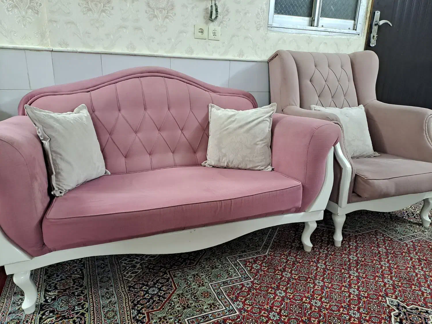 نیم ست مبل راحتی|مبلمان خانگی و میز عسلی|ساوه, |دیوار