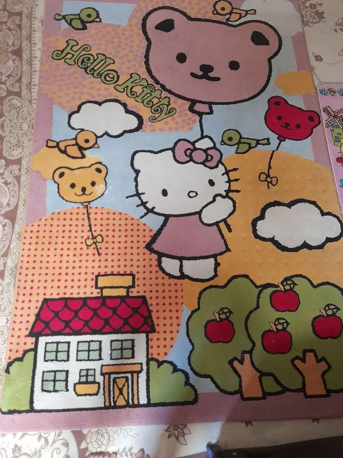 فرش ۴ متری و پادری طرح کیتی اتاق کودک|فرش|رشت, معلولین|دیوار