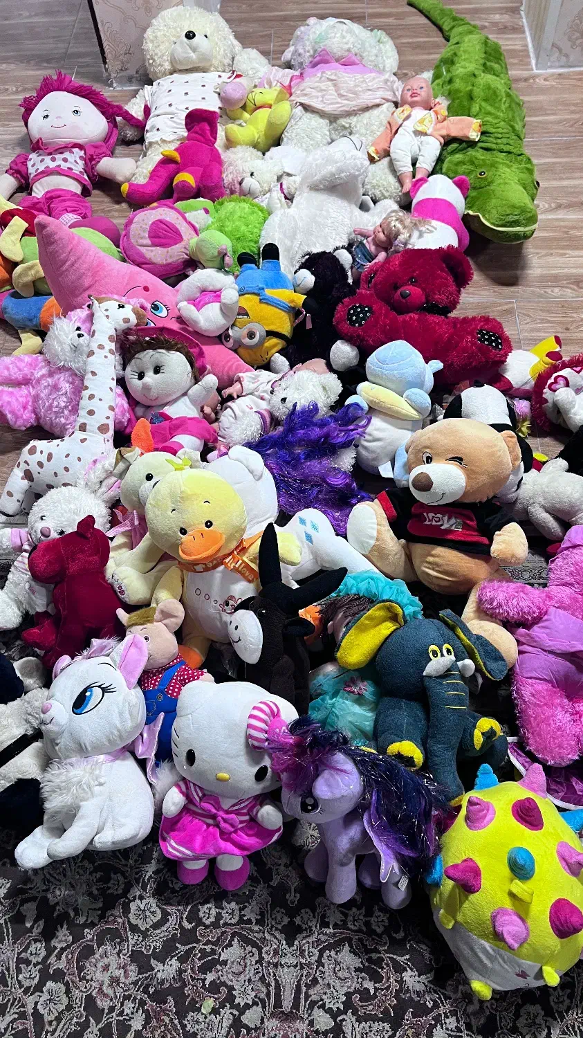 عروسکهای در حد نو|اسباب‌بازی بچه|لاهیجان, گلستان|دیوار