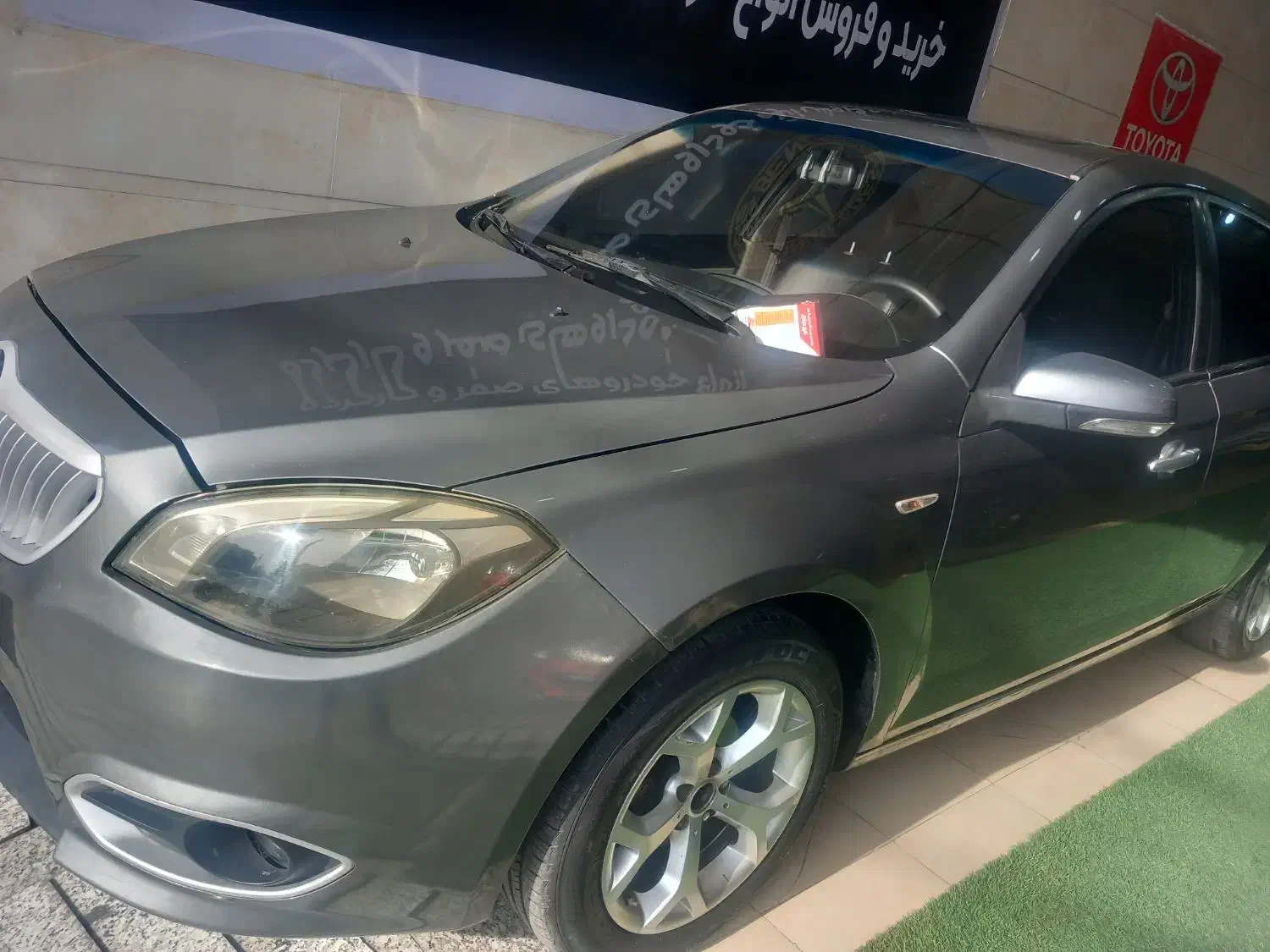 برلیانس ۳۲۰ هاچبک موتورکوچیک|خودرو سواری و وانت|قم, انصارالحسین|دیوار