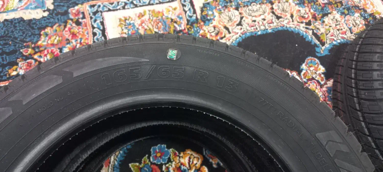 لاستیک پراید و ساینا|قطعات یدکی و لوازم جانبی|صائین قلعه, |دیوار