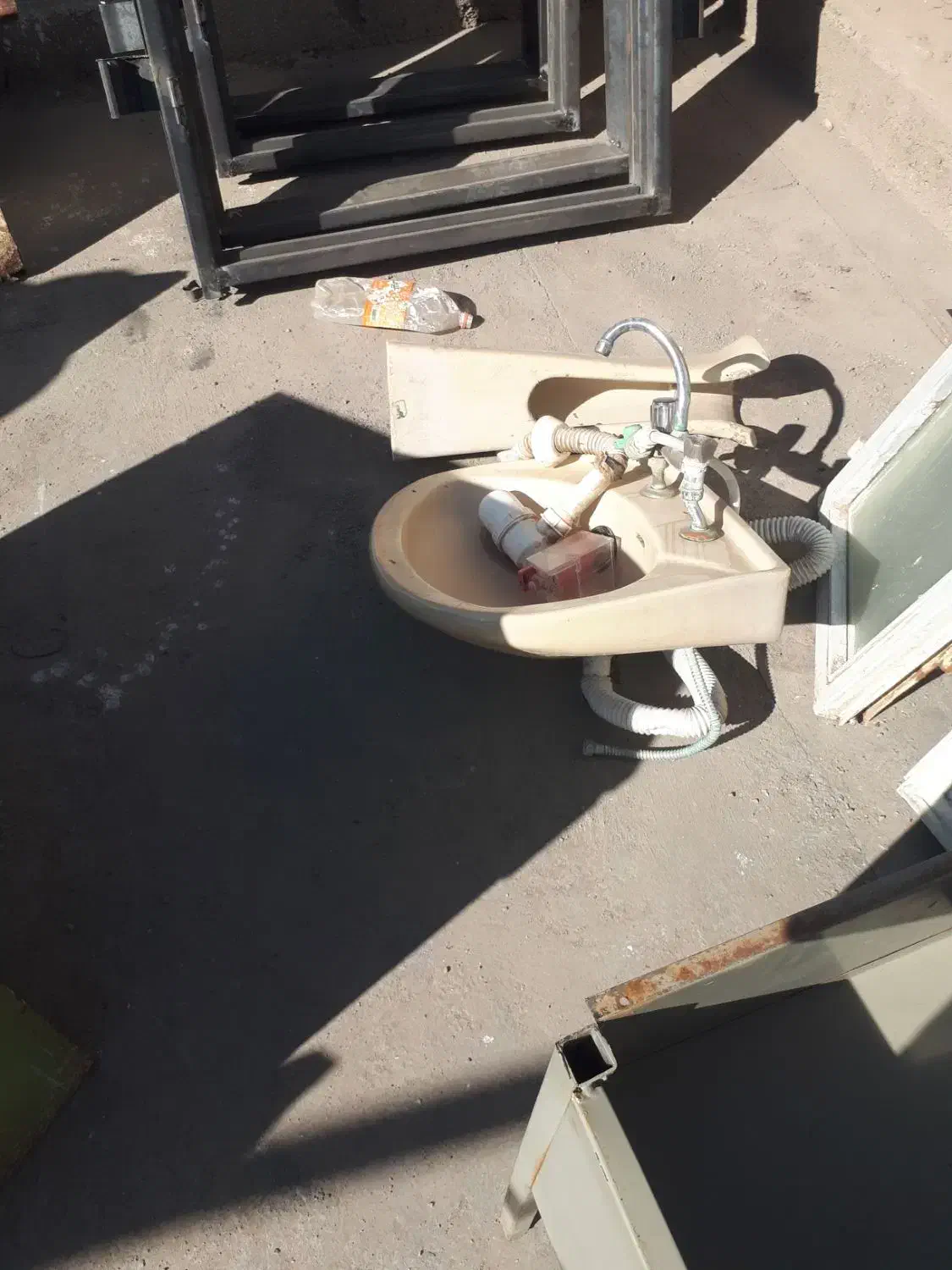 ابگرمکن|مصالح و تجهیزات ساختمان|سیرجان, |دیوار