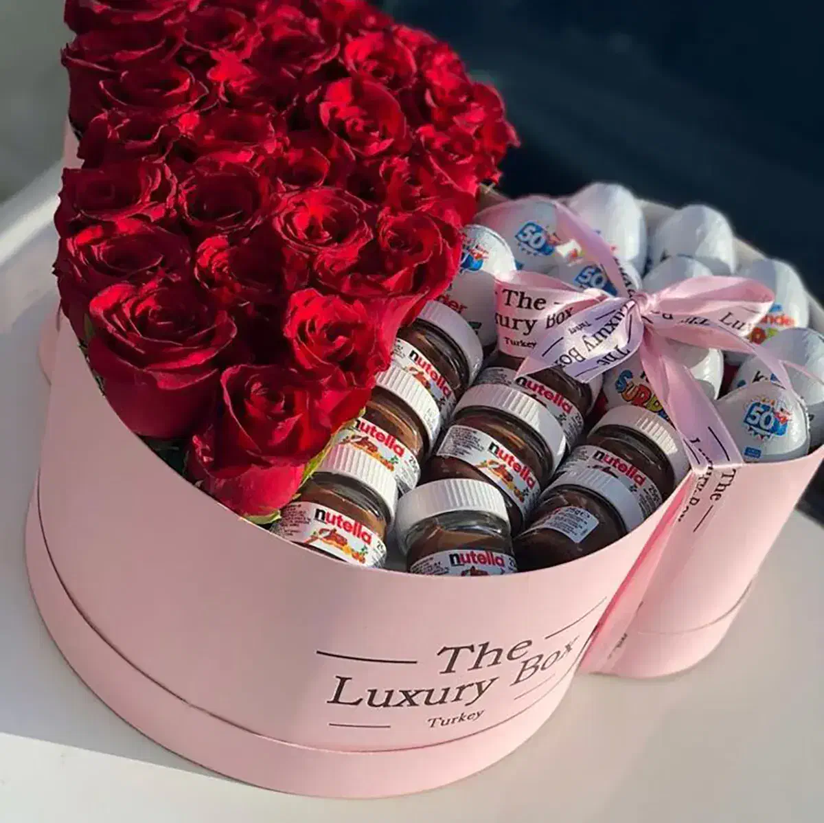 باکس ولنتاین|گل مصنوعی|خرم‌آباد, |دیوار