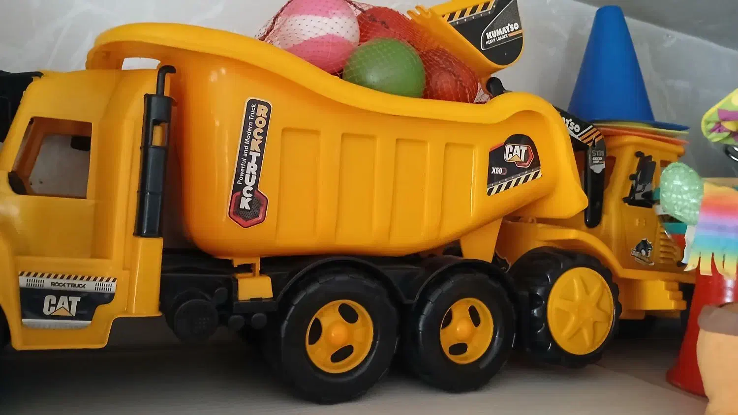 کامیون وجرثقیل اسباب بازی تحمل وزن تا ۷۰|اسباب‌بازی بچه|رباط‌کریم, رباط‌کریم|دیوار