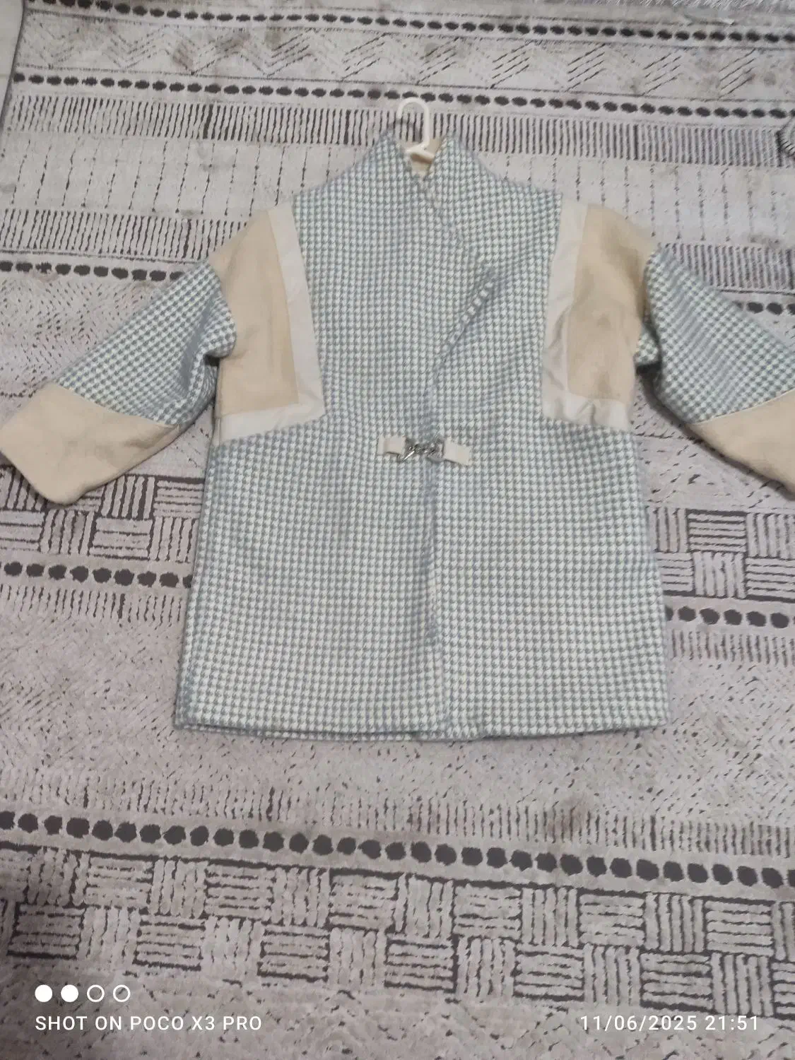 دو عدد پالتو درحدنو|لباس|پردیس, فاز ۳|دیوار