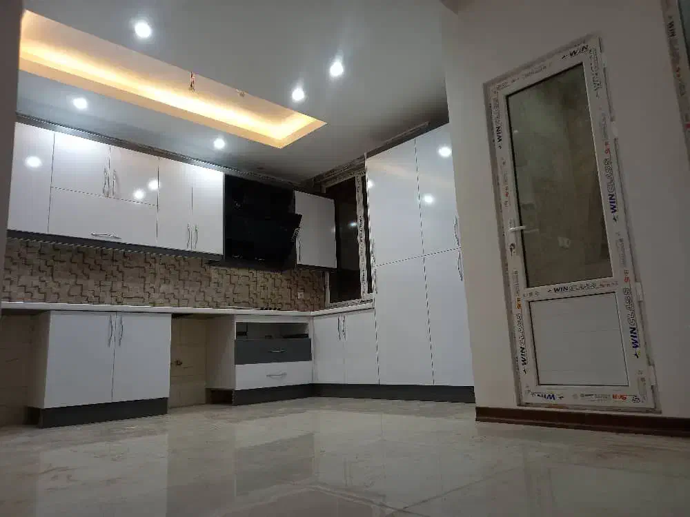 اجاره آپارتمان ۱۵۰ متری ۳ خواب/فول امکانات/مطهری|اجارهٔ آپارتمان|خرمآباد, |دیوار