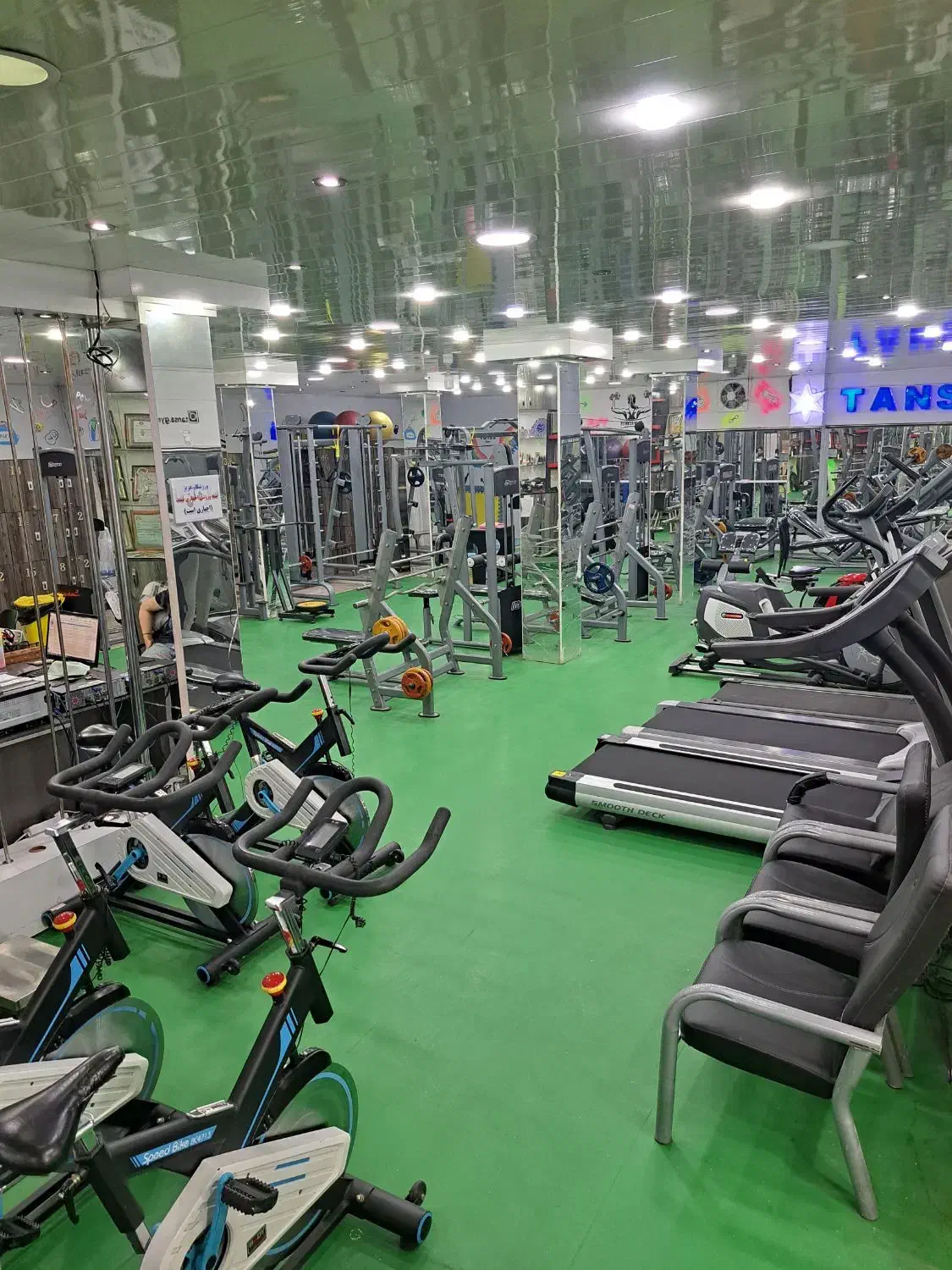 اجاره باشگاه بانوان با امکانات کامل|اجارهٔ مغازه و غرفه|اصفهان, خانه اصفهان|دیوار