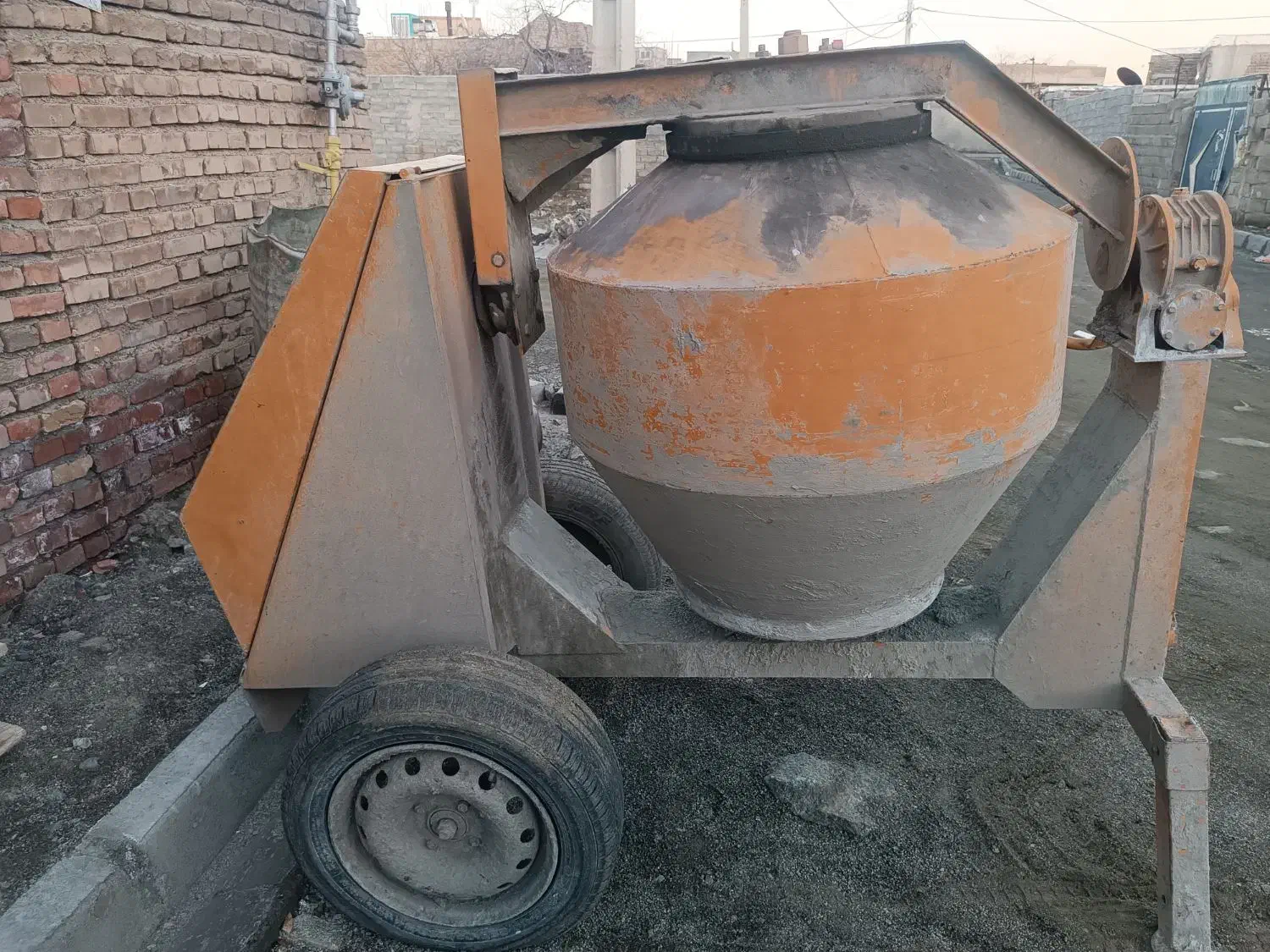 بتونر|مصالح و تجهیزات ساختمان|نقده, |دیوار