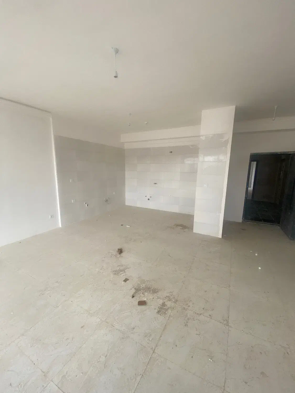 واحد ۱۴۳ متری نوساز/ تاپ لوکیشن|فروش آپارتمان|هشتگرد, فاز ۲ مهستان|دیوار