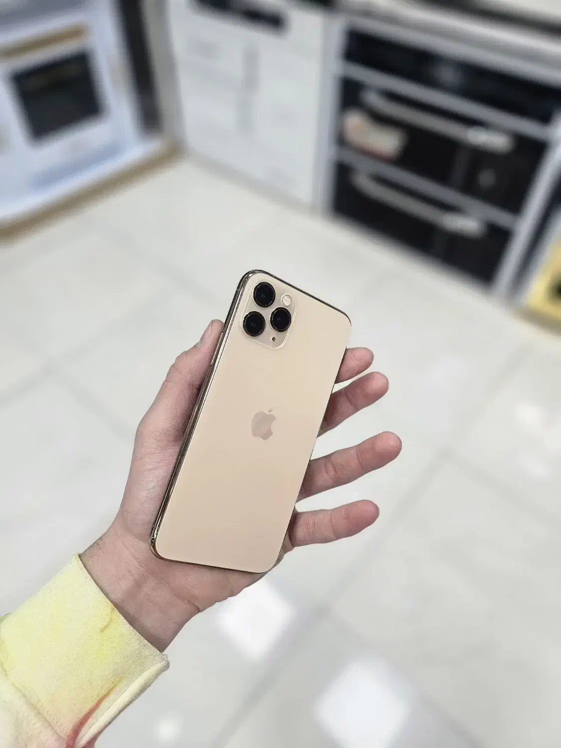 11پرو 256. zaa|موبایل|مشهد, فاطمیه|دیوار