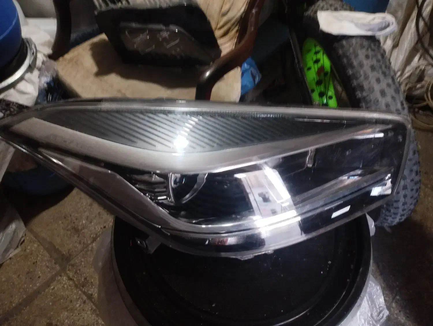 چراغ جلو راست ایکس55وهایما اس8|قطعات یدکی و لوازم جانبی|تهران, کیانشهر|دیوار
