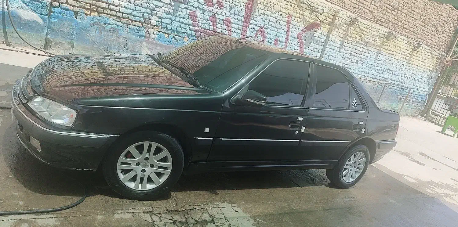 پژوپارس مشکی مدل۸۲ تمیز تمیز|خودرو سواری و وانت|خرمآباد, |دیوار