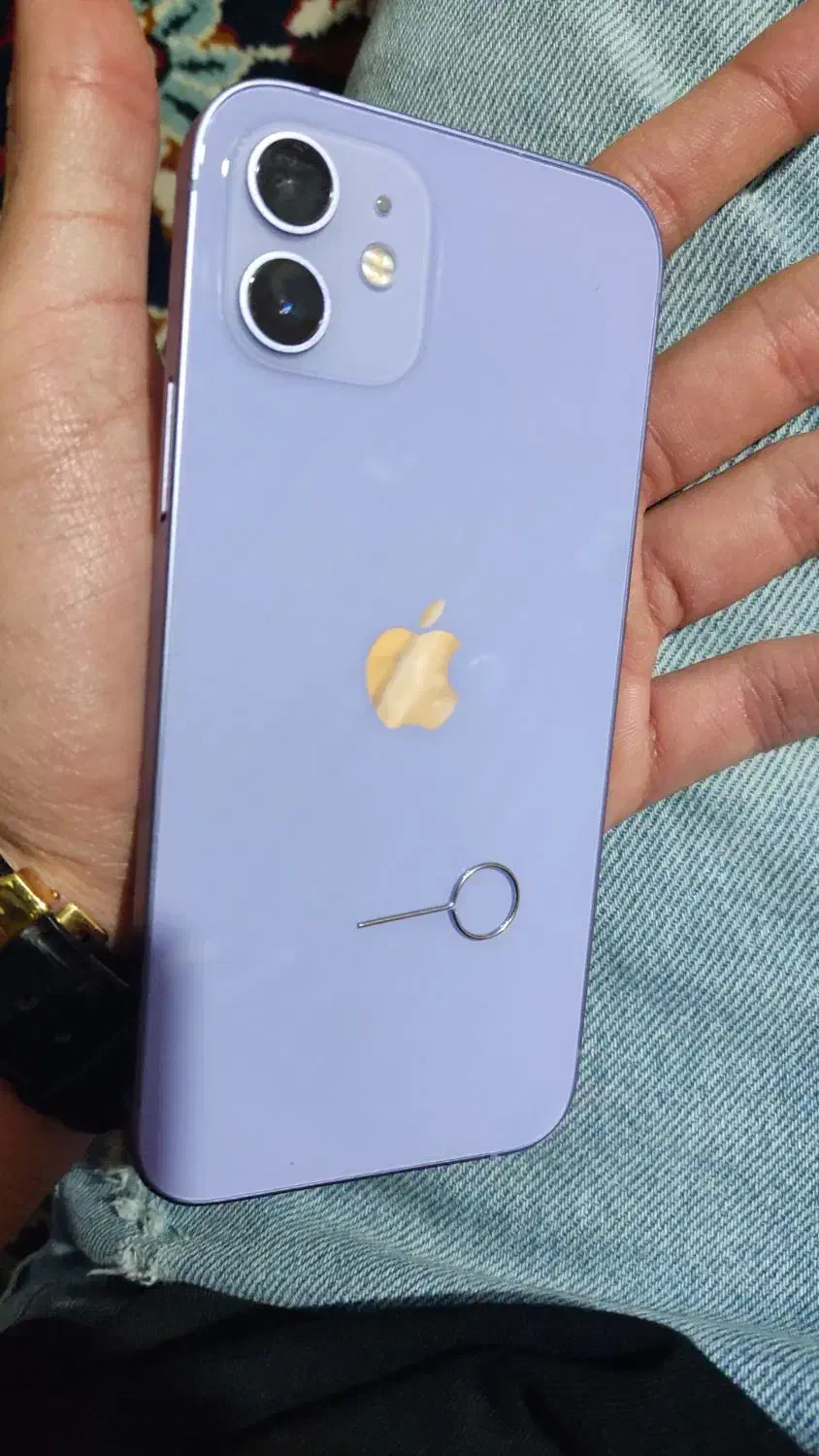 اپل iPhone 12 با حافظهٔ ۱۲۸ گیگابایت|موبایل|بروجرد, |دیوار
