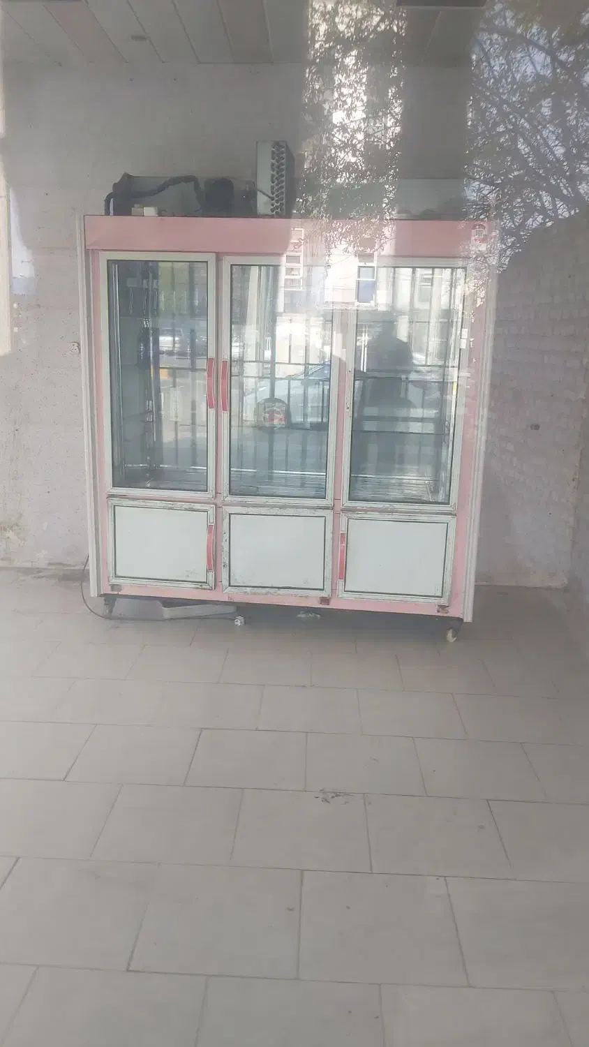 طبقه و یخچال سوپر مارکتی|فروشگاه و مغازه|کردکوی, |دیوار