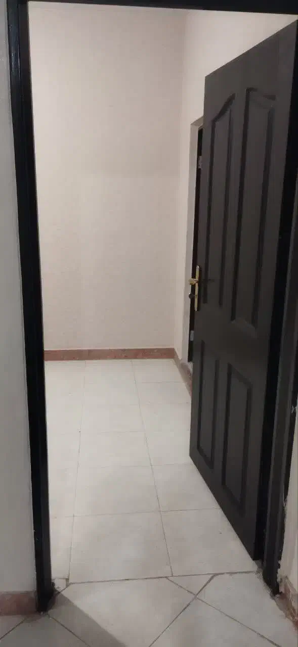 اجاره آپارتمان 50متری طبقه اول|اجارهٔ آپارتمان|اسلامشهر, شهرک سالور|دیوار