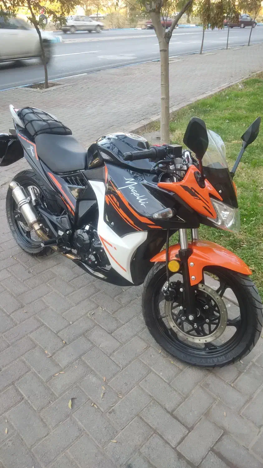 مگلی۲۰۰|موتورسیکلت|تبریز, |دیوار