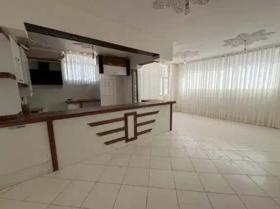 مخابرات ۸۰ متری|اجارهٔ آپارتمان|شاهین‌شهر, خبرنگار|دیوار