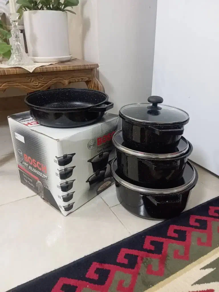 سرویس ۷پارچه چدن|ظروف پخت‌وپز|هشتگرد, فاز ۳ مهستان|دیوار