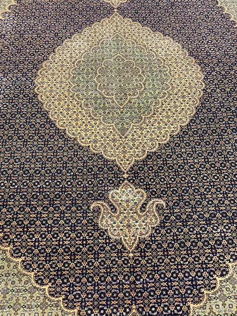 فرش دستباف طرح ریز ماهی طلاشور جفت 6متری|فرش|مشهد, ملک‌آباد|دیوار