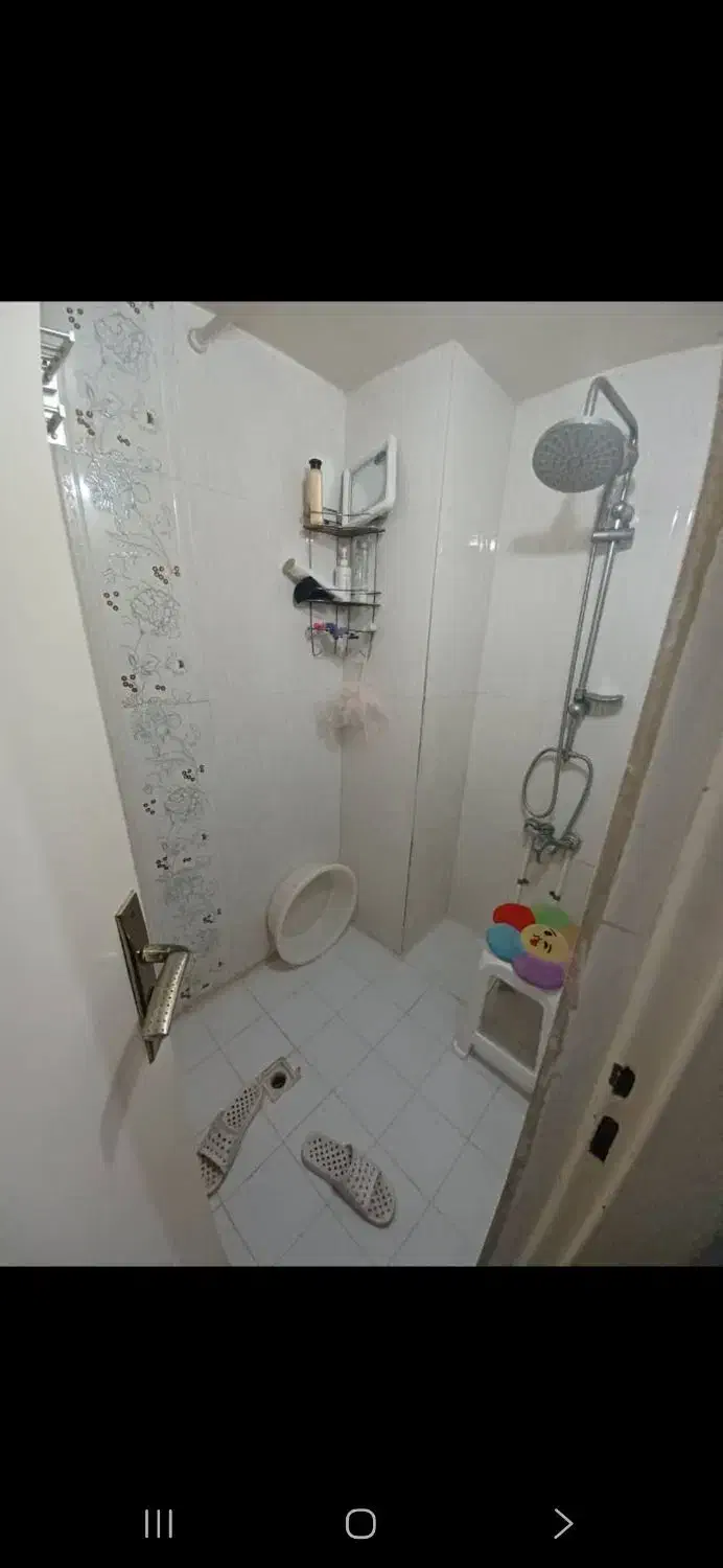 رهن کامل واحد ۵۲ متری همیلا با دو حیاط ۴۰ متری