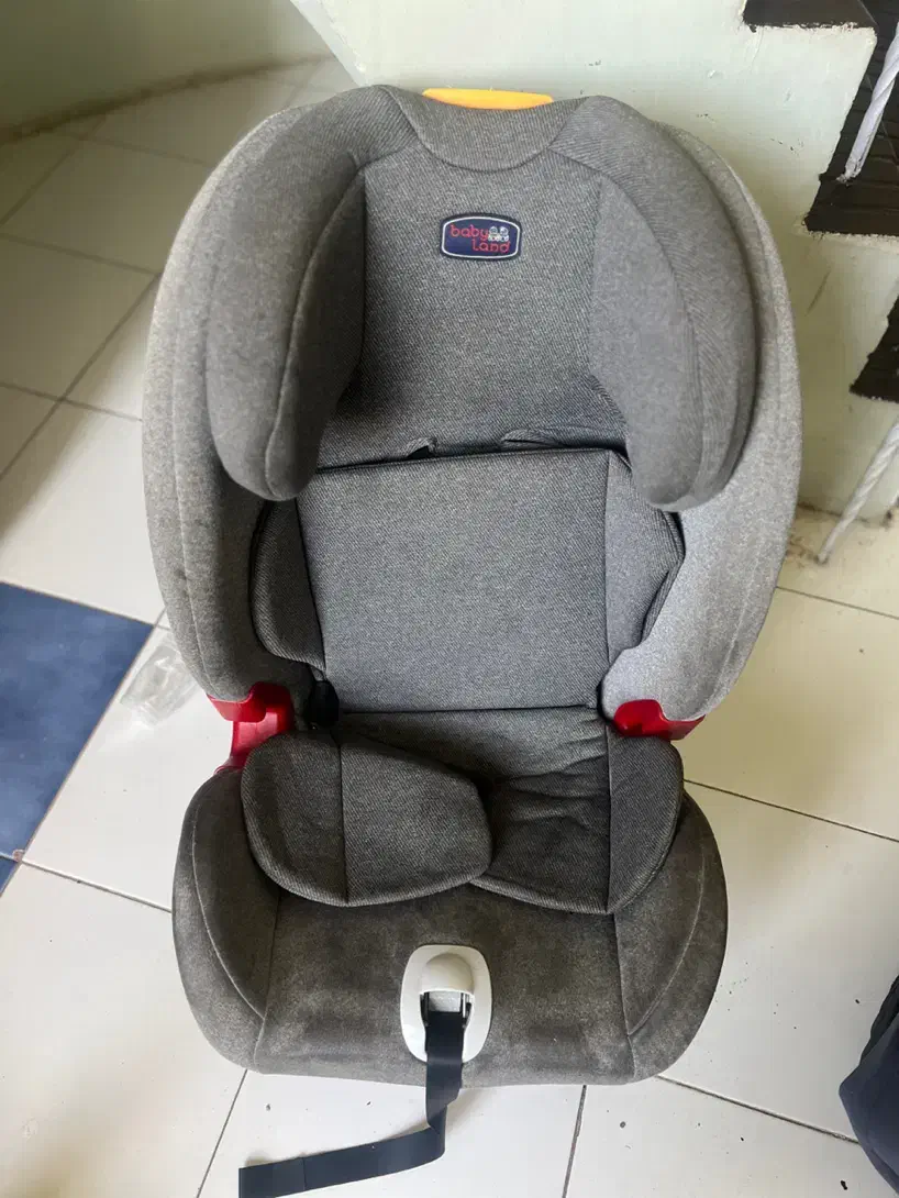 صندلی ماشین کودک|تخت و صندلی بچه|قزوین, |دیوار