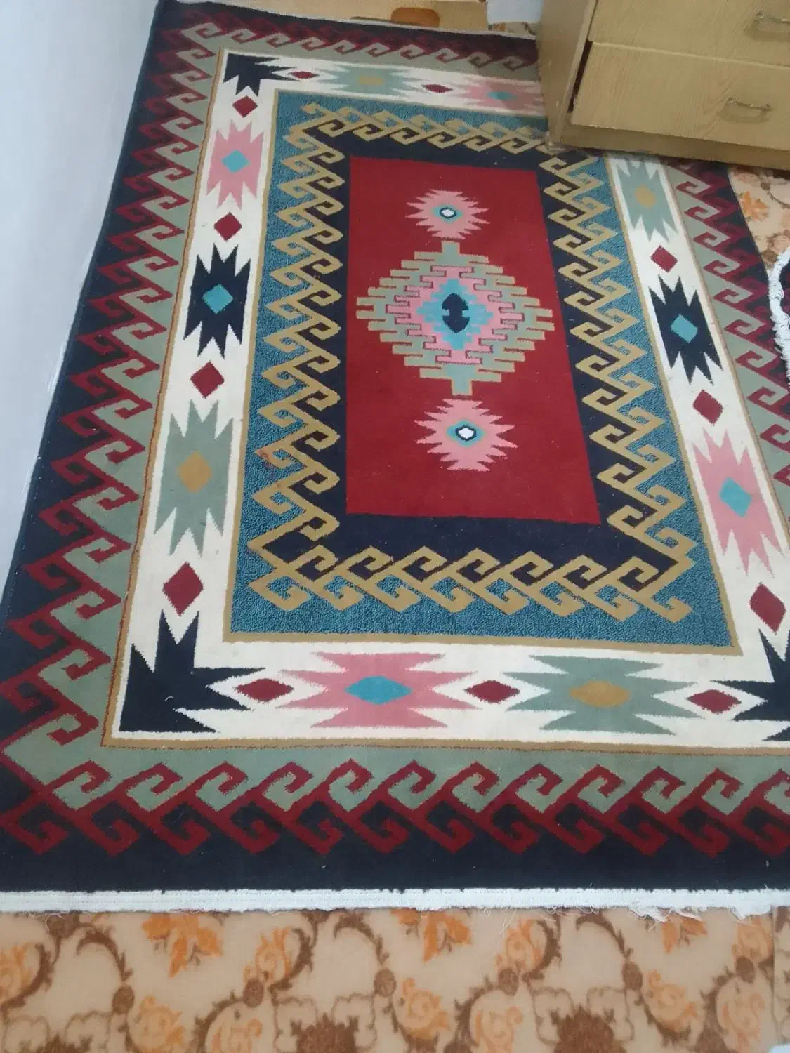 فروش فرش اتاق و اشپزخانه|فرش|میانه, |دیوار