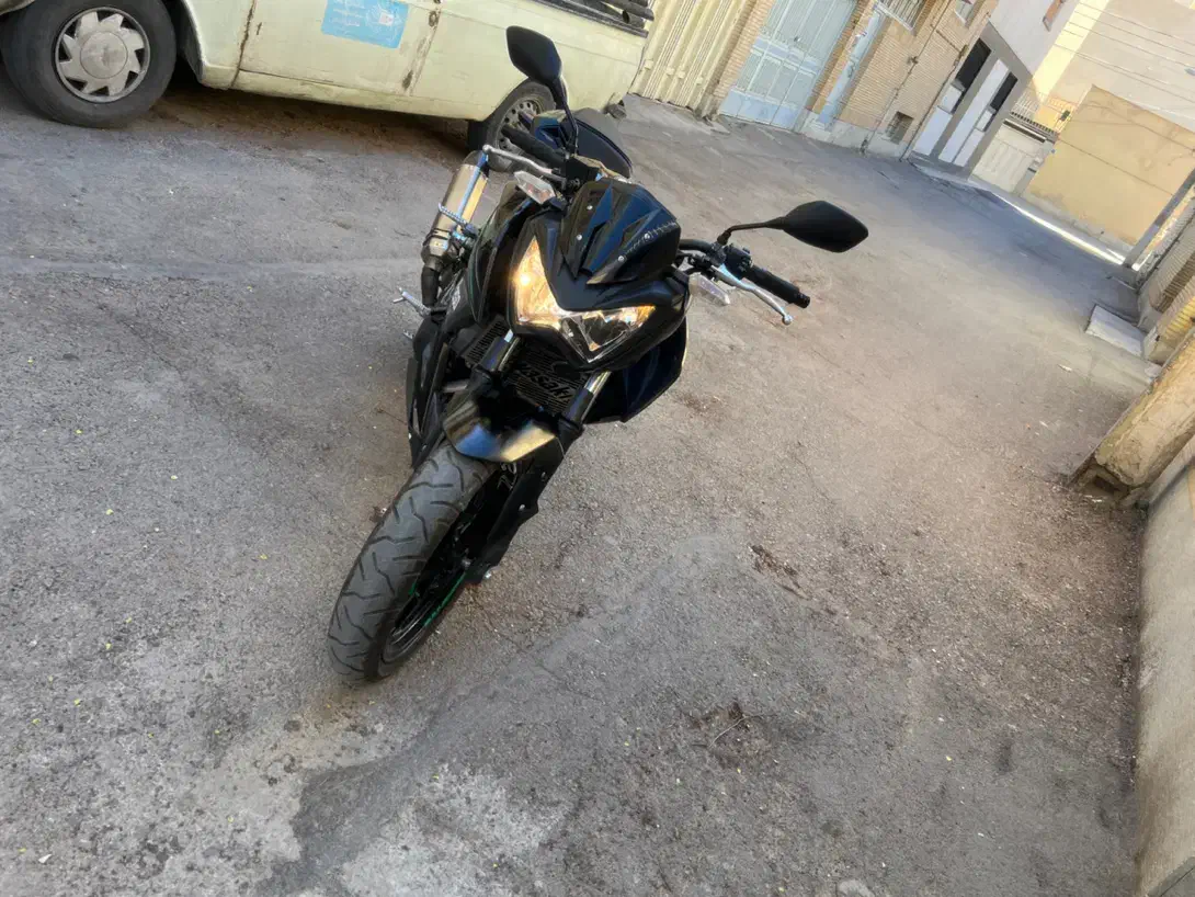 Z250 کاوازاکی|موتورسیکلت|اصفهان, سروستان|دیوار