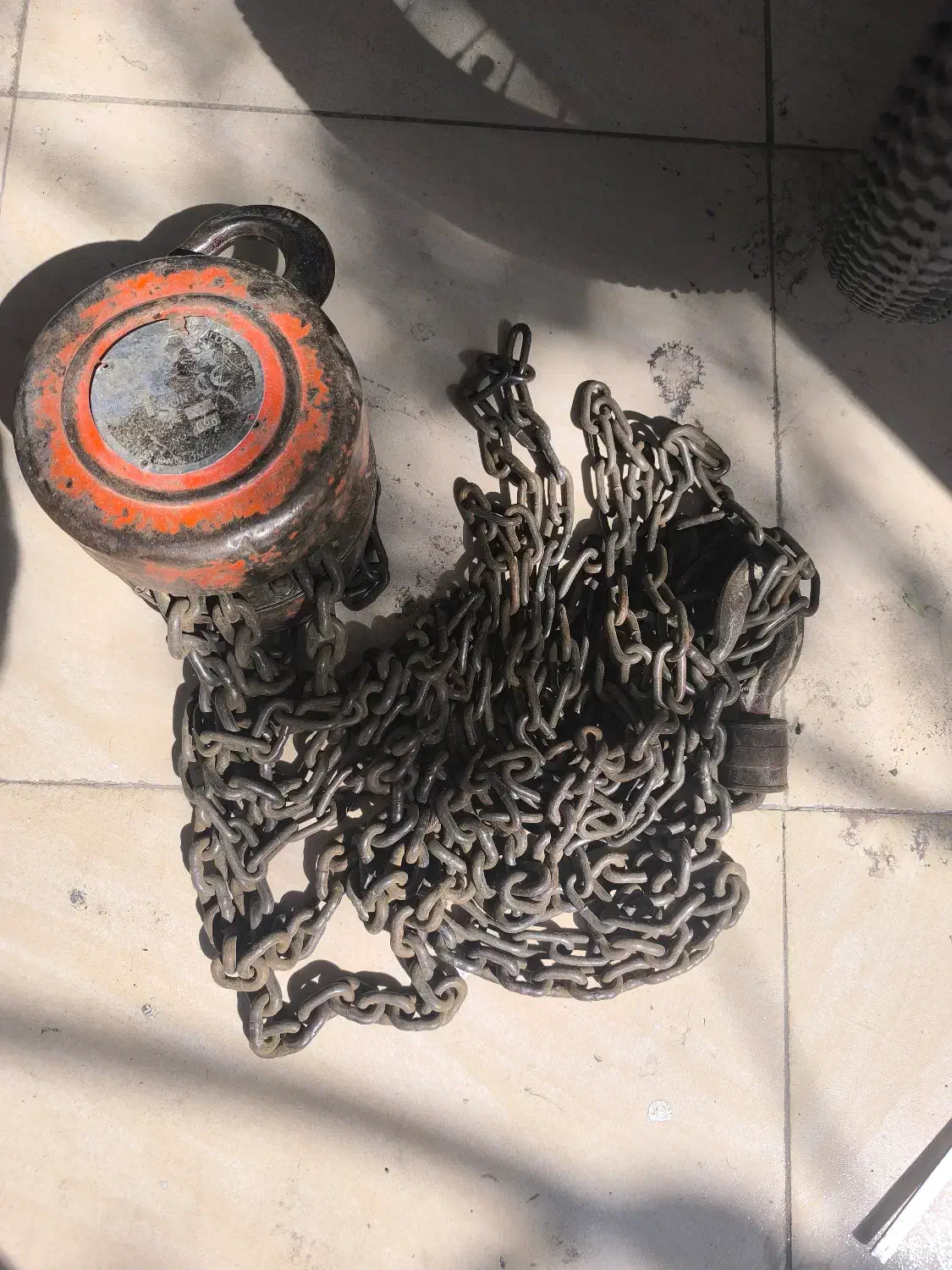 جرثقیل دستی سه تن|ابزارآلات|اندیشه, اندیشه فاز ۵|دیوار