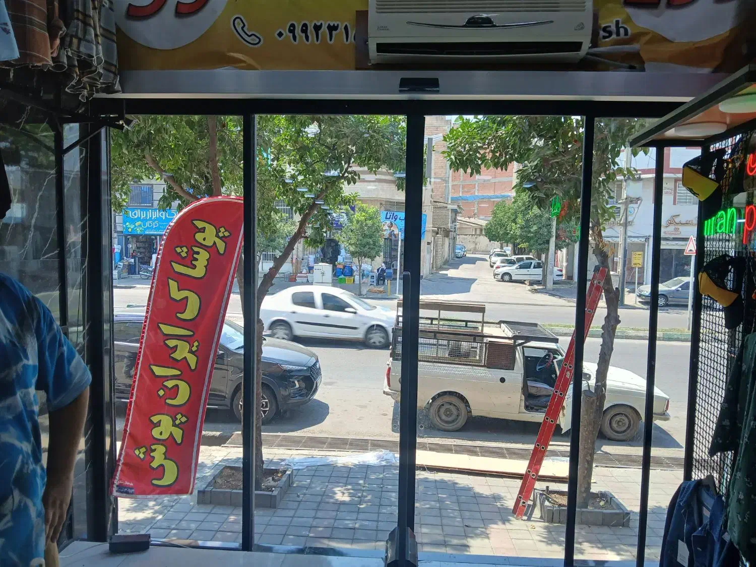 نصب درب های برقی ـ کرکره.شیشه.سکوریت. جک و دوربین|خدمات پیشه و مهارت|گرگان, |دیوار