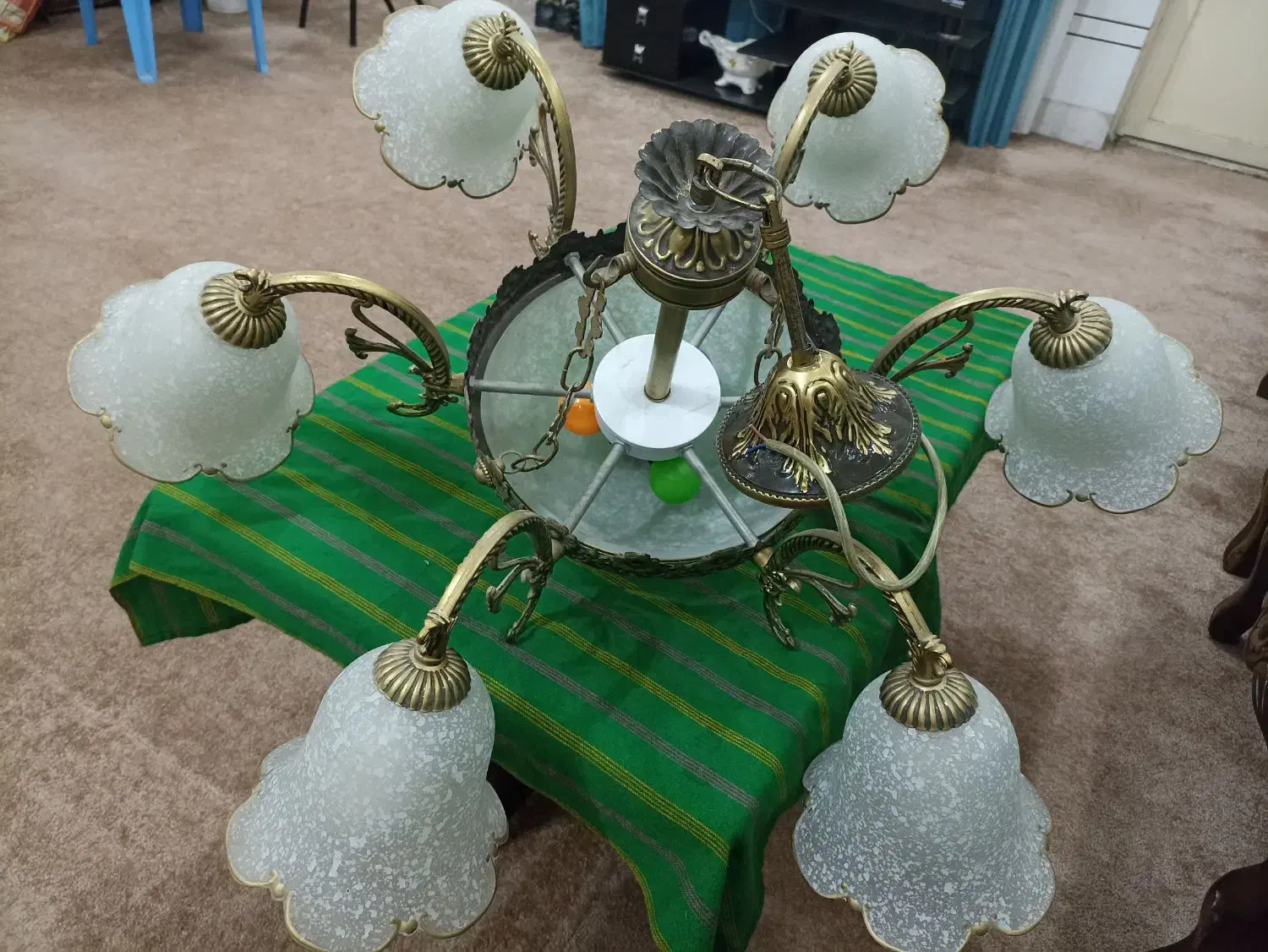 لوستر سقفی|لوستر و چراغ آویز|لنجان, |دیوار