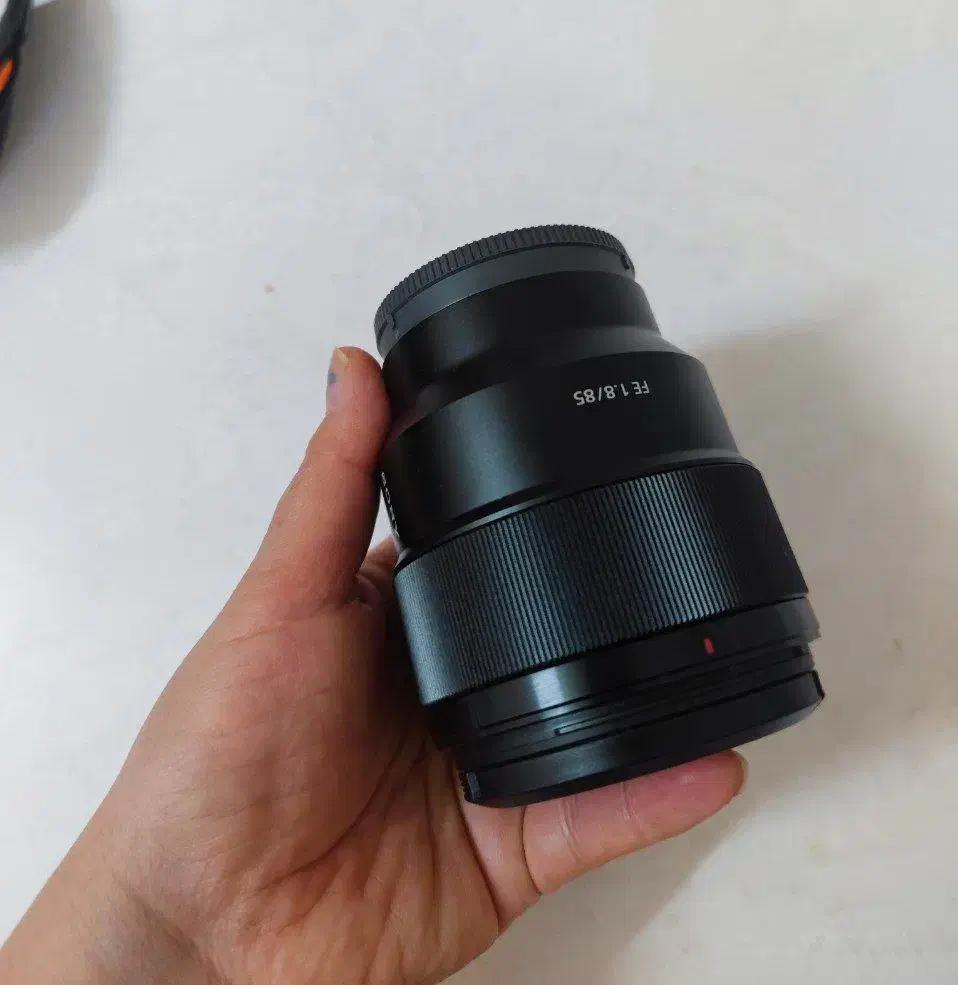 لنز سونی ۸۵ FE 1/8|دوربین عکاسی و فیلم‌برداری|گرگان, |دیوار