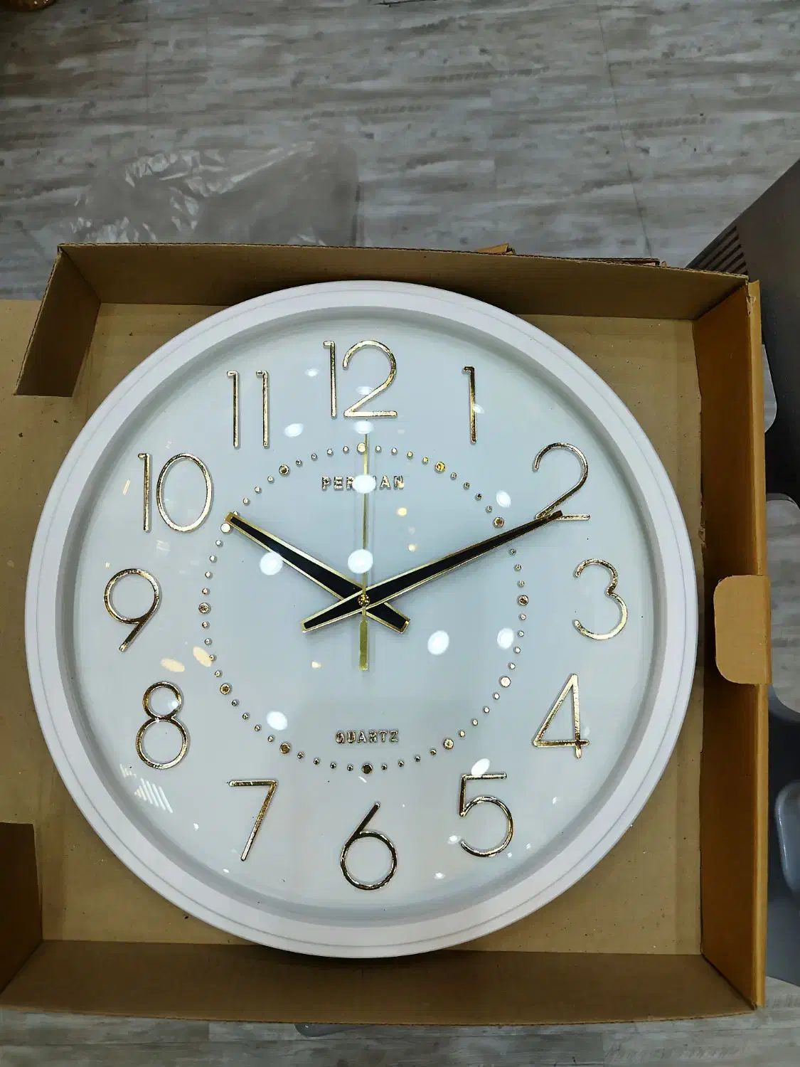 ساعت رنگی|ساعت دیواری و تزئینی|فردیس, فردیس|دیوار