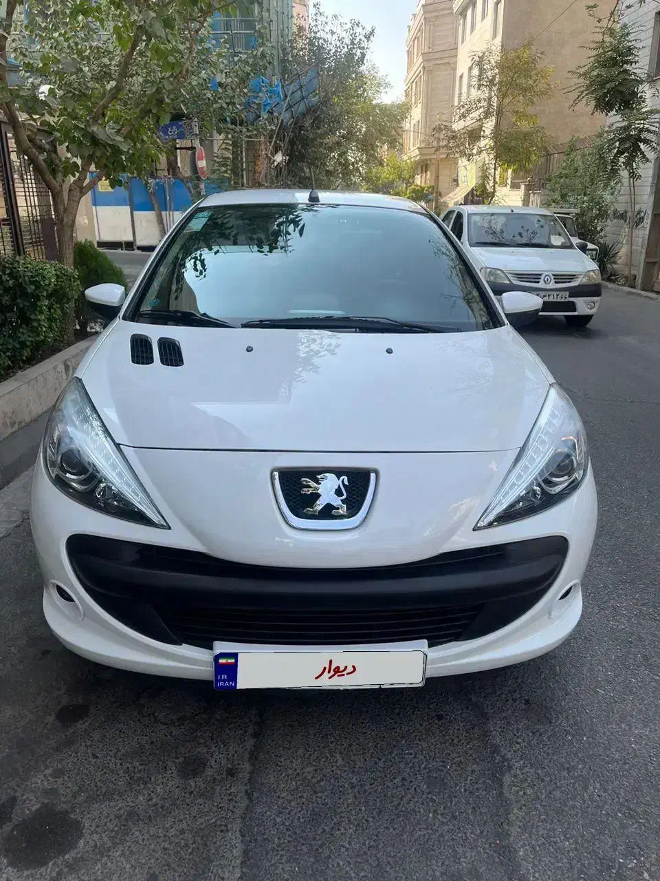 ۲۰۷ دنده  در حد بی رنگ نقد و معاوضه پژو|خودرو سواری و وانت|تهران, هروی|دیوار